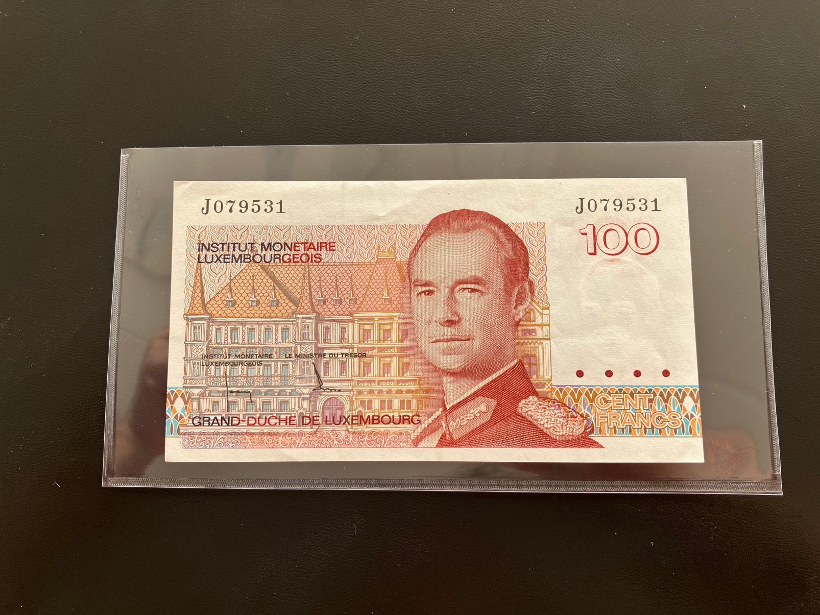 100 Luxemburgse Luxembourg francs Grand-Duc Jean - aUNC, Ophalen of Verzenden