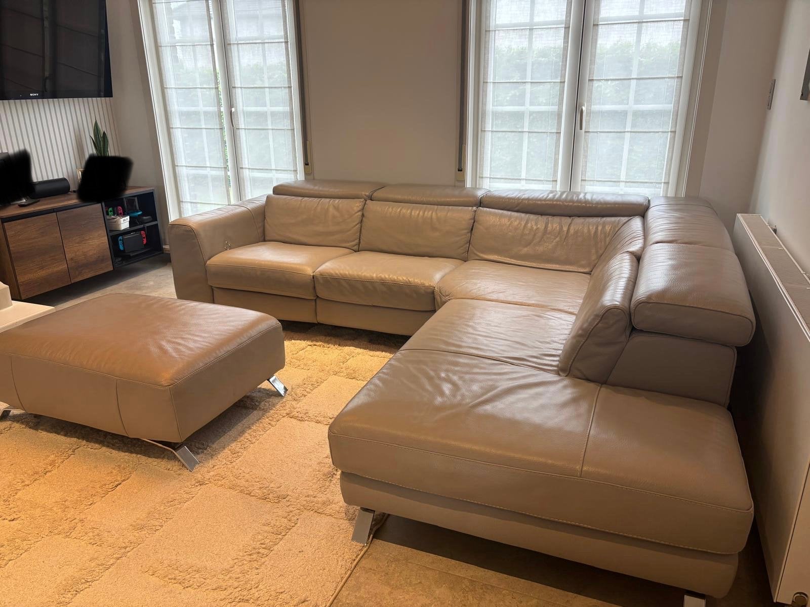 Canapé Natuzzi gris avec relax electrique cuir, Maison & Meubles, Canapés | Salons, Comme neuf, Cuir, Enlèvement