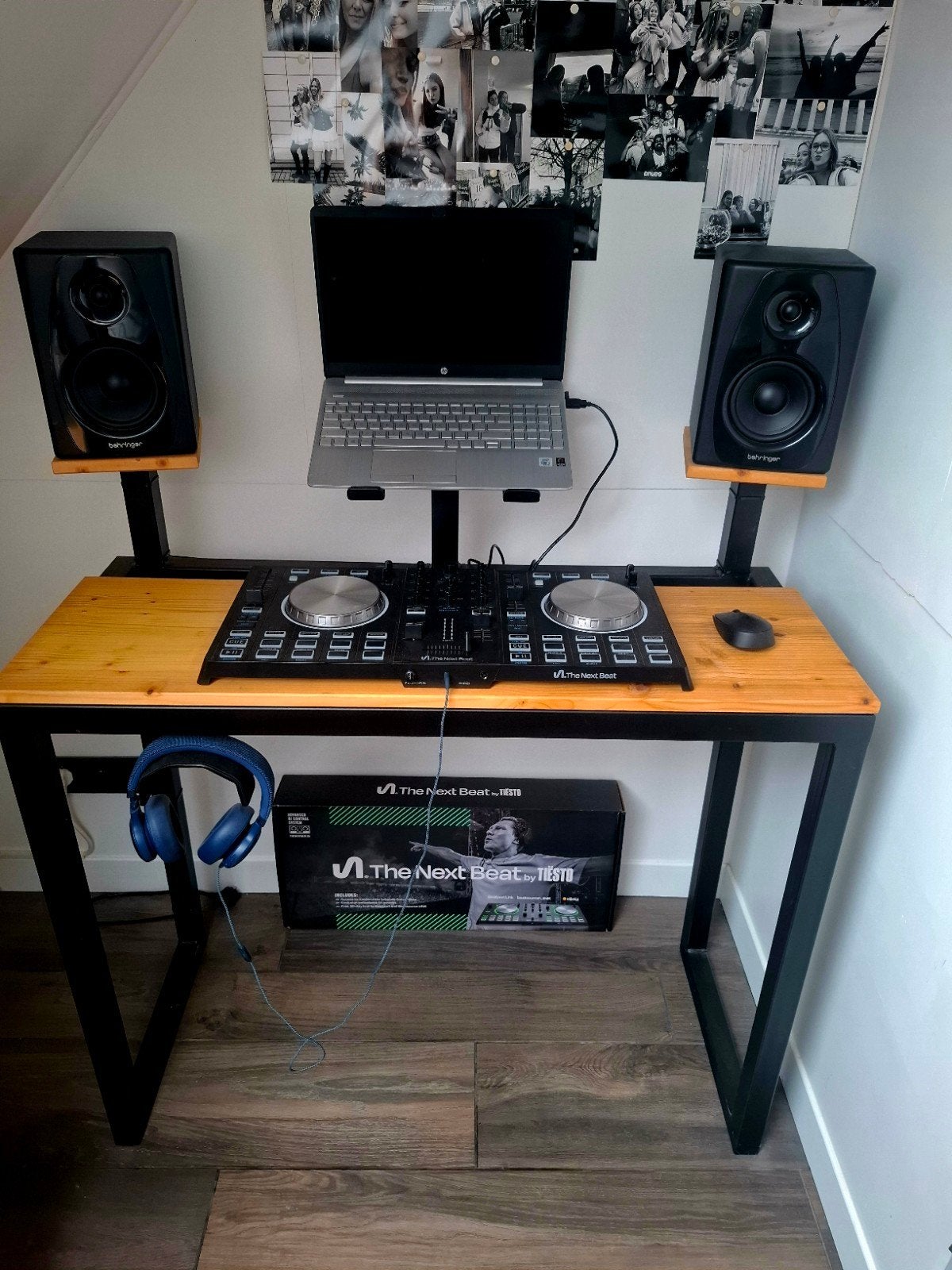 Dj boot met mengtafel The New Beat Tiesto, Enlèvement, Comme neuf, Platine, Autres marques