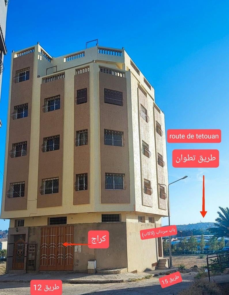 Gemeubileerd huis te koop in Tanger met garage en 4 verdiepi