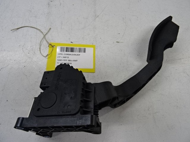 PEDALE D'ACCELERATEUR Opel Corsa D (13305804), Utilisé, Opel