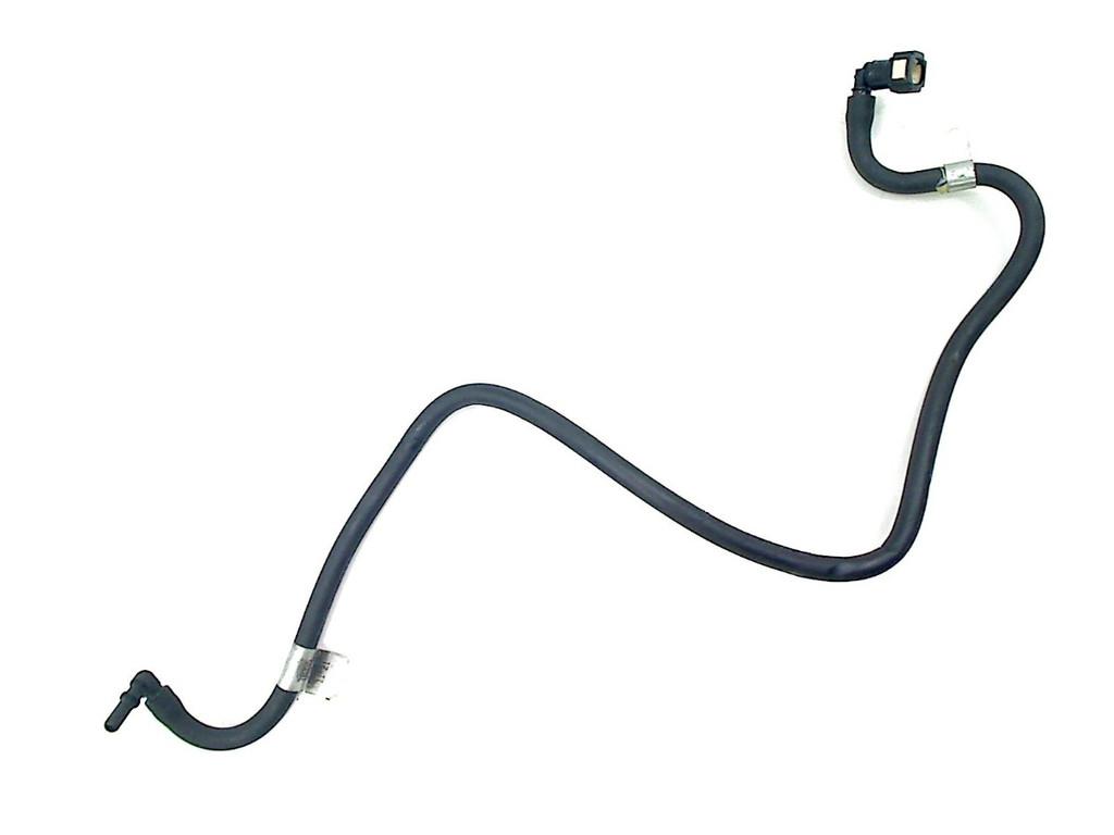 BRANDSTOFLEIDING Aprilia SRV 850 (01-1970/-) (70355), Motoren, Dhr. S. di Majo, Gebruikt, Info@cama-motorparts.nl, P.J. Troelstraweg 8 8
3144 CX  MAASSLUIS, NL