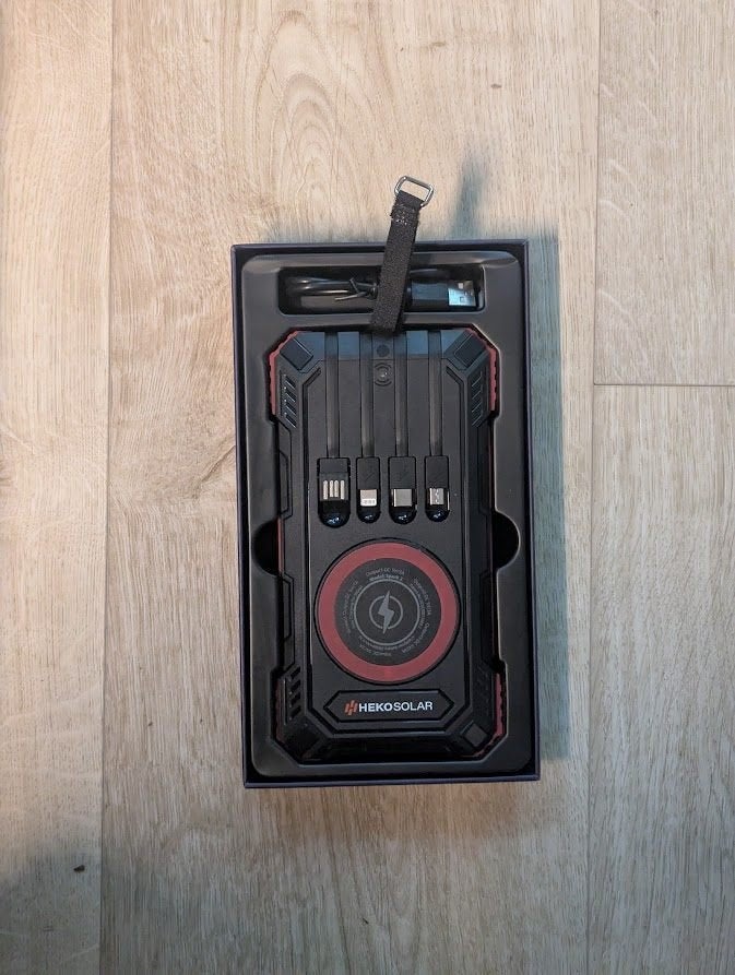 Chargeur solaire GSm Spark 2, Télécoms, Téléphonie mobile | Chargeurs pour téléphone, Enlèvement, Neuf, Autres marques