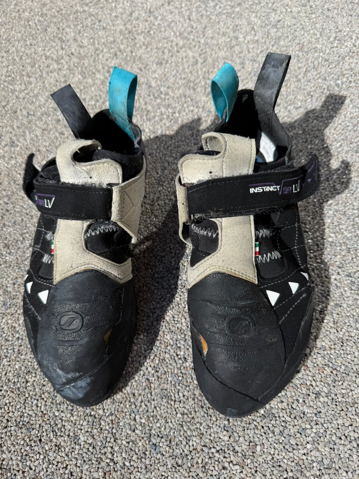 Chausson d’escalade scarpa instinct vsr lv ressemelée 43,5, Sports & Fitness, Enlèvement, Utilisé, Chaussons d'escalade