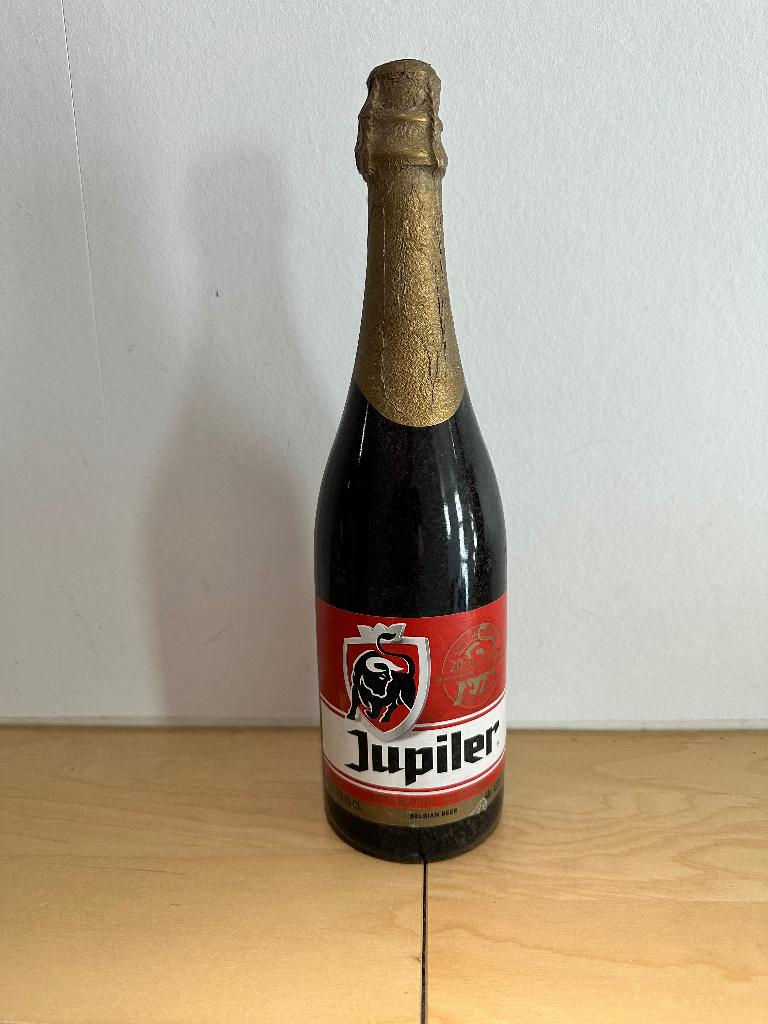 Jupiler - Bouteilles Anniversaire 20 Ans IEM, Collections, Enlèvement, Neuf, Bouteille(s), Jupiler