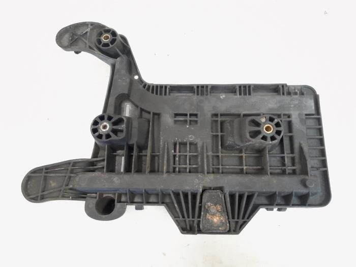 Boîtier de batterie d'un Volkswagen Passat, Volkswagen, -, 3 mois de garantie, Utilisé