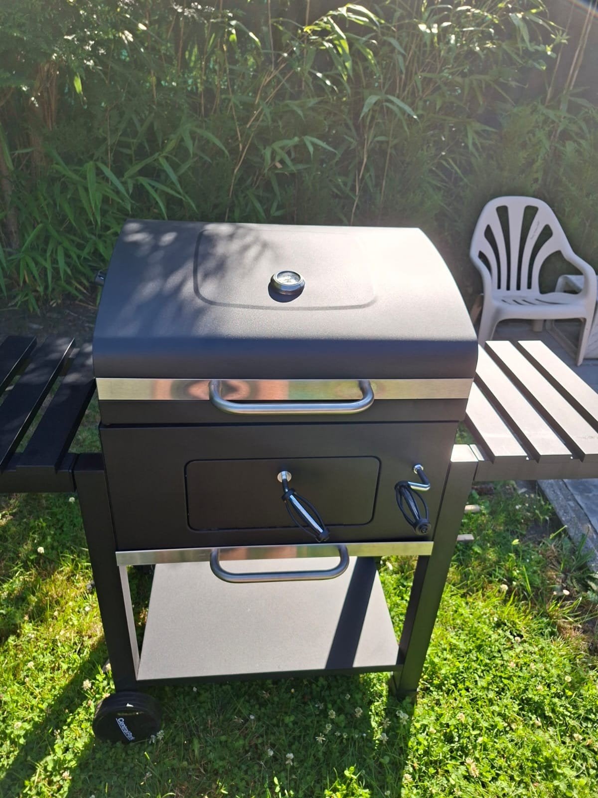 Barbecue + bache, Enlèvement
