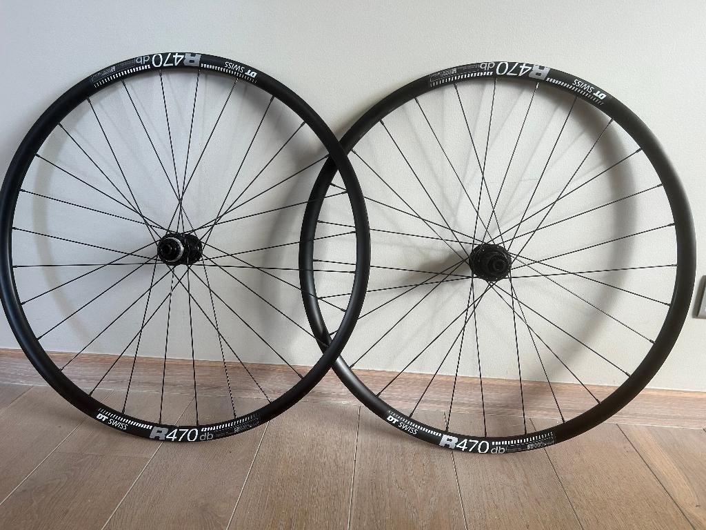DT Swiss wielen met R470 velgen + Shimano naven/body, Fietsen en Brommers, Fietsonderdelen, Nieuw, Wiel, Aluminium, Gravelbike
