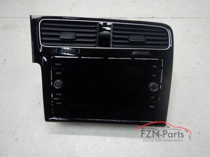 VW Golf 7 Facelift Navi Display Discovery Media ( Touch Scre, Ophalen of Verzenden, Gebruikt