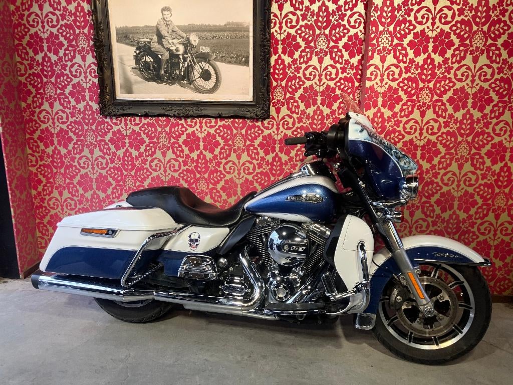 Harley Davidson electra glide ultra classic 2015, Motoren, 2 cilinders, 1690 cc, Motorrijbewijs A, Bedrijf