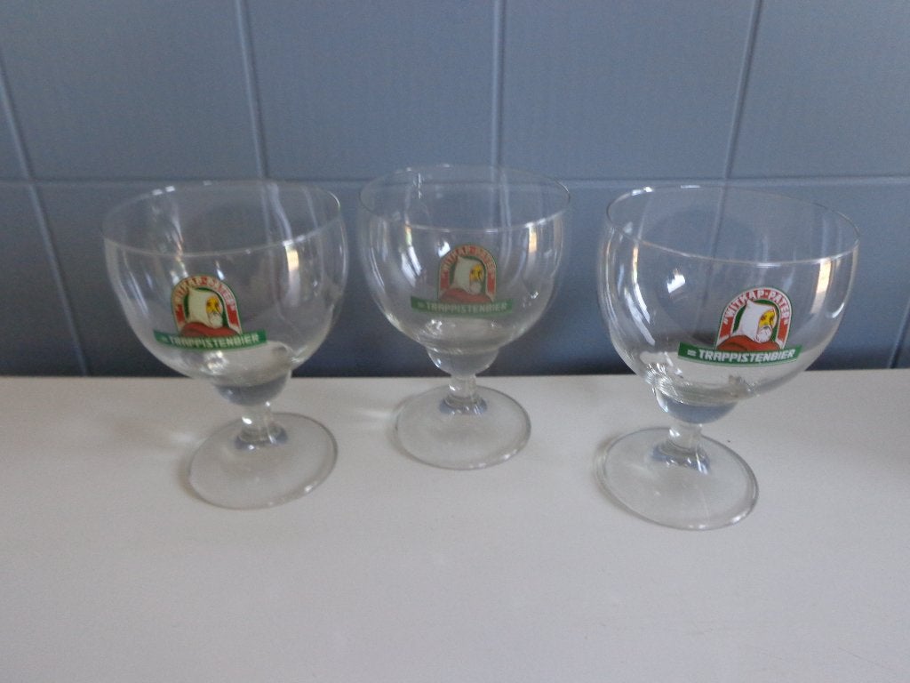 witkap  bierglazen, Verzamelen, Ophalen