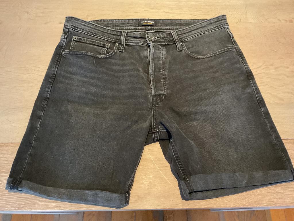 Herenshort van Jack & Jones, Kleding | Heren, Broeken en Pantalons, Zwart, Ophalen of Verzenden, Jack & Jones, Maat 56/58 (XL)