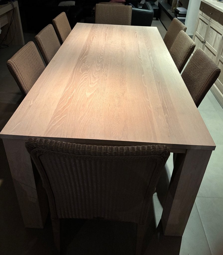 Massief eiken eetplaats, Ophalen, Zo goed als nieuw, Landelijk, 8 stoelen of meer