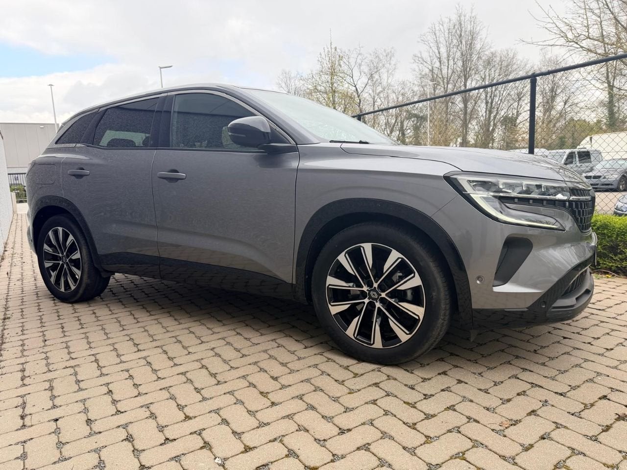 Renault Austral Techno Hybrid (bj 2023, automaat), Auto's, Gebruikt, Bedrijf, 5 deurs, Hybride Elektrisch/Benzine