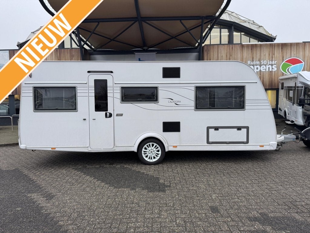 Tabbert Cazadora 550 E, Caravanes & Camping, Jusqu'à 4, 6 à 7 mètres, 2 lits séparés, 1250 - 1500 kg