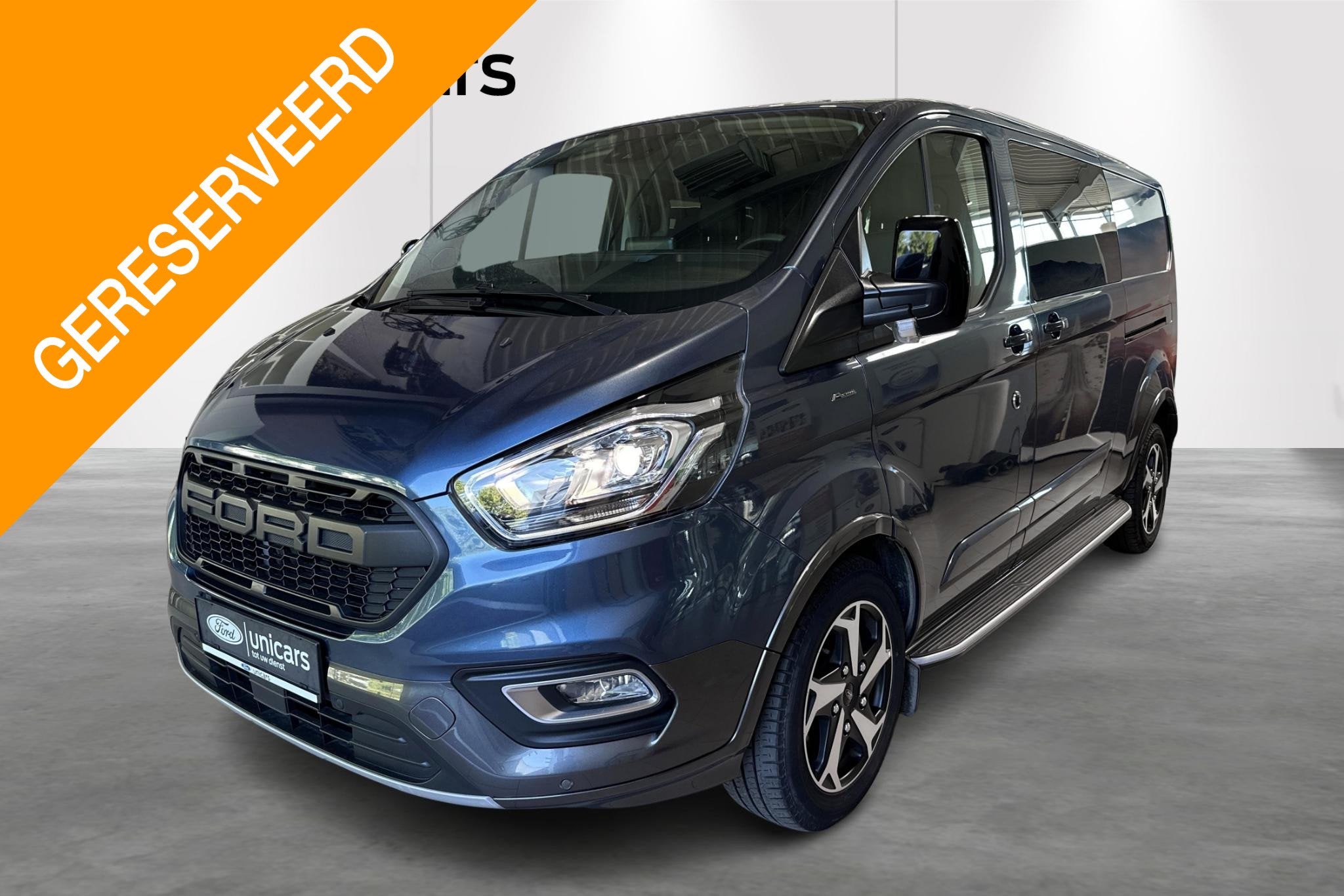 Ford Transit Custom 320L 2.0TD170Pk/125Kw A6 FWD Active DC, Stof, Gebruikt, 4 cilinders, 1850 kg