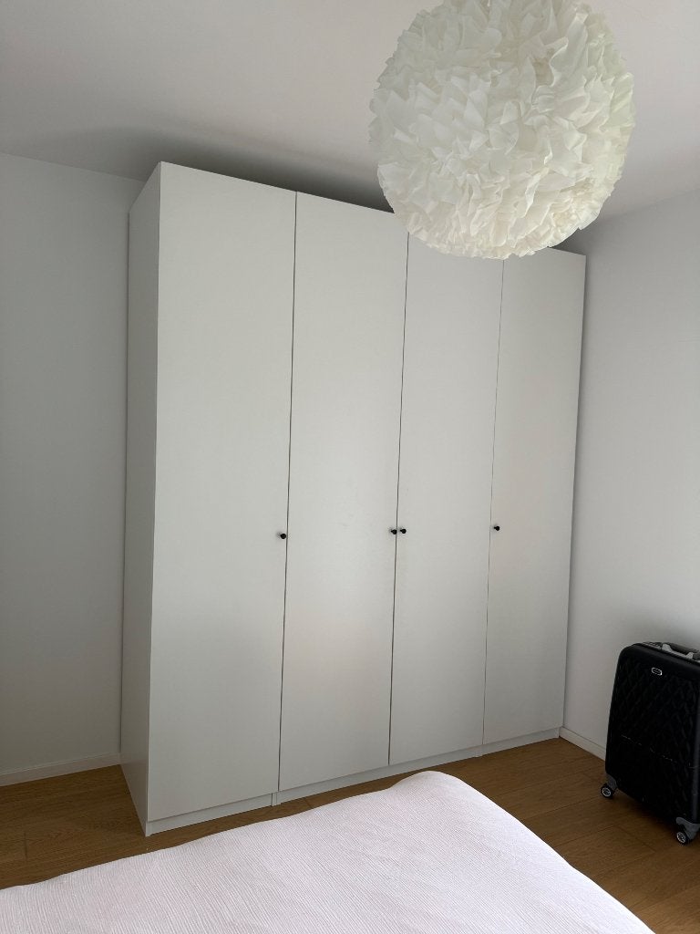 Armoire IKEA PAX blanche – Excellent état – 4 portes, Avec tablette(s), 200 cm ou plus, Comme neuf, Enlèvement