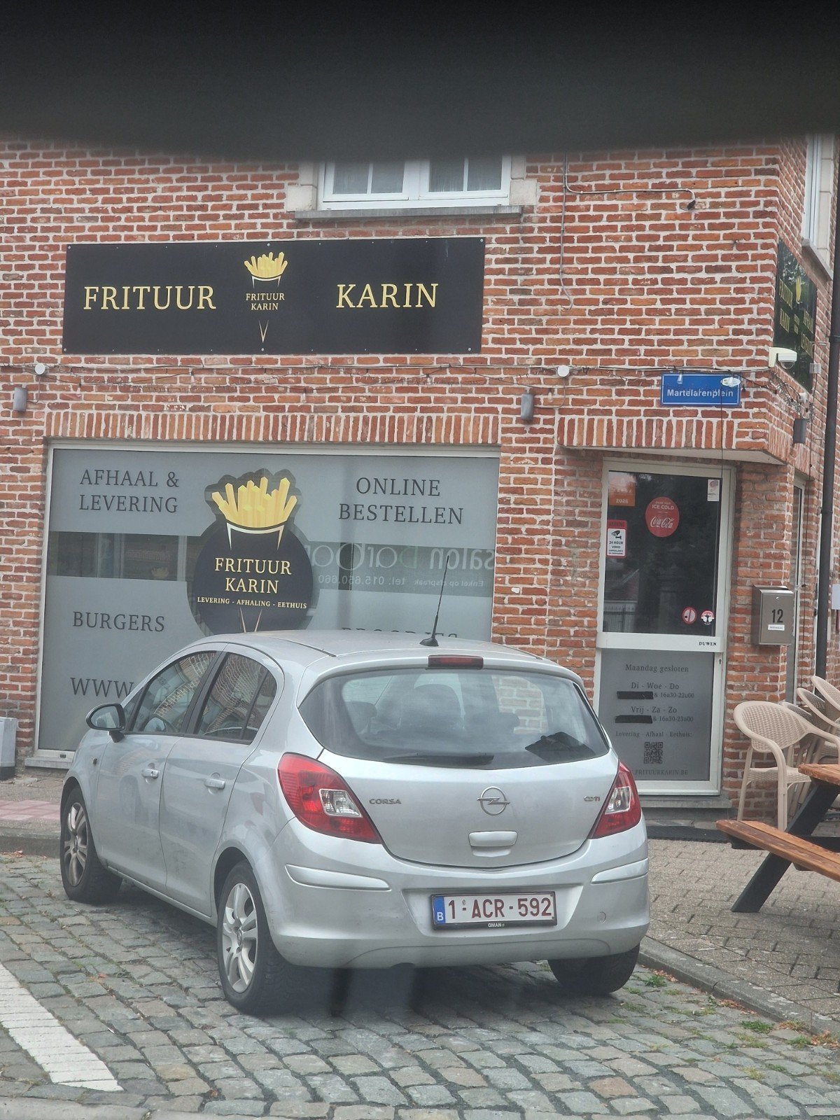 Opel Corsa D, Auto's, Voorwielaandrijving, Euro 5, Stof, Zwart