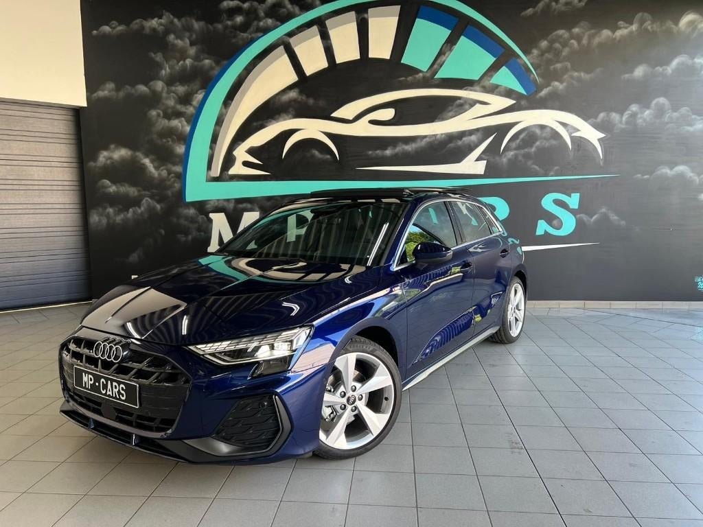 NIEUW // Audi A3 Sportback // 10km, Auto's, Blauw, Leder en Stof, Berline, 5 deurs