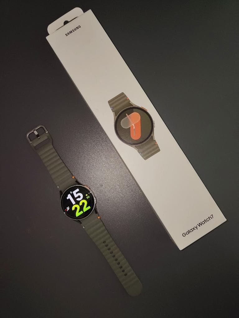 Samsung Galaxy Watch 7 smartwatch — perfecte staat, Ophalen of Verzenden, Zo goed als nieuw, Samsung, Conditie