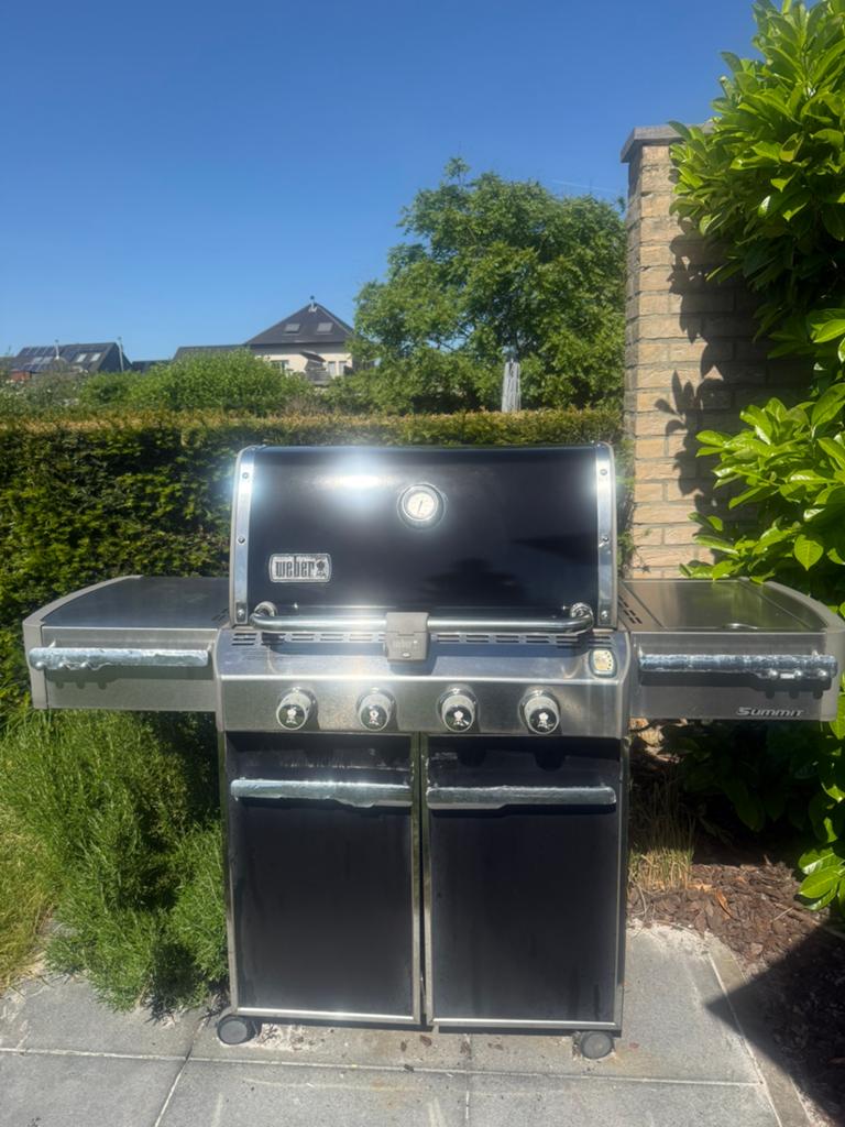 Weber Summit 420, Ophalen, Gebruikt