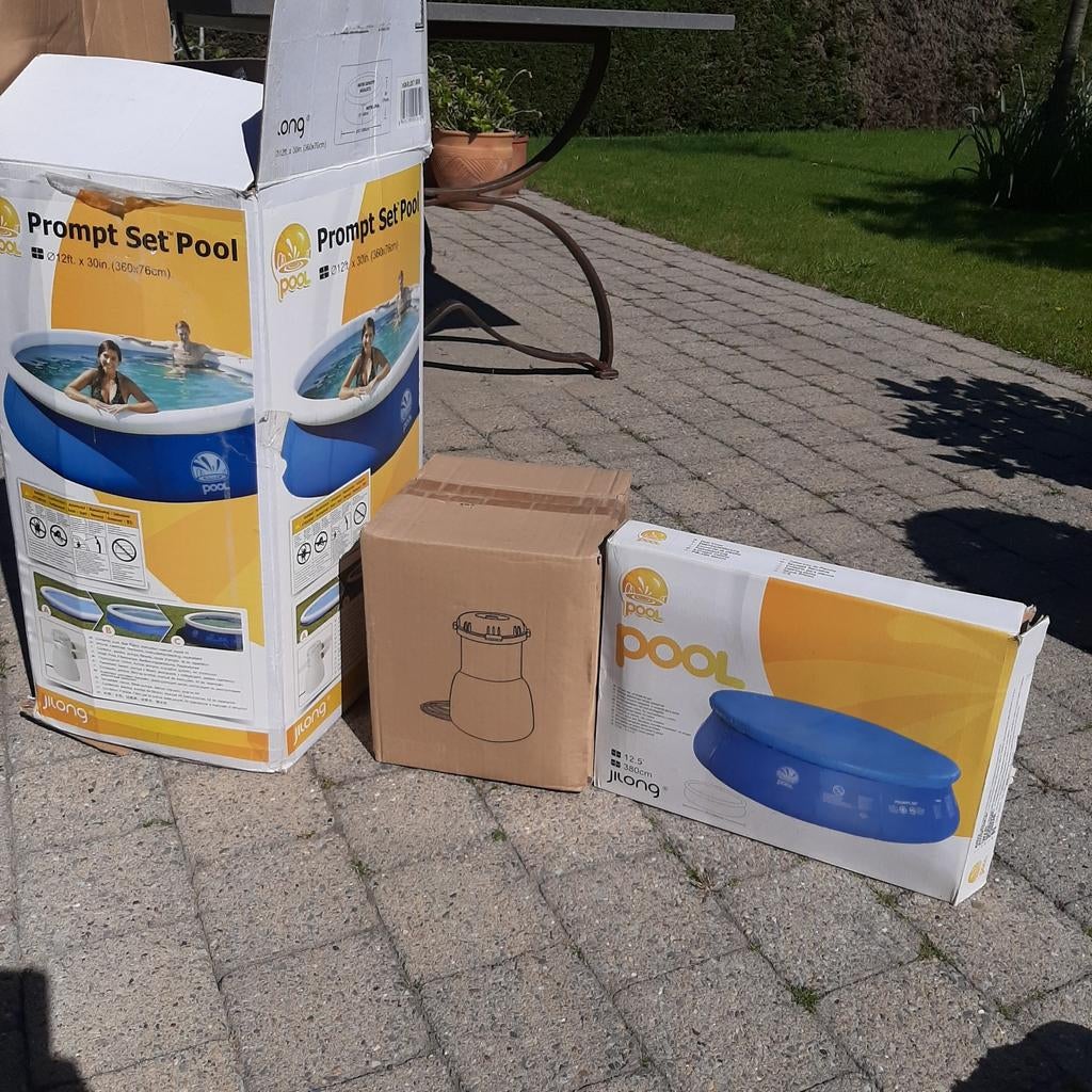 Zwembad Jilong 360cm x 76cm met filterpomp Nieuwstaat, Ophalen, Afdekzeil