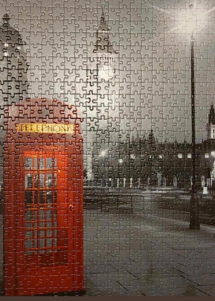 London Phone Box puzzel van 500 stukjes, Ophalen of Verzenden, 500 t/m 1500 stukjes, Gebruikt, Legpuzzel