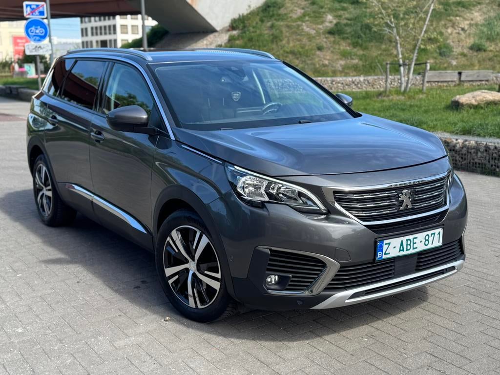 PEUGEOT 5008//7 places//gazole/Euro 6, Argent ou Gris, Achat, Euro 6, Entreprise