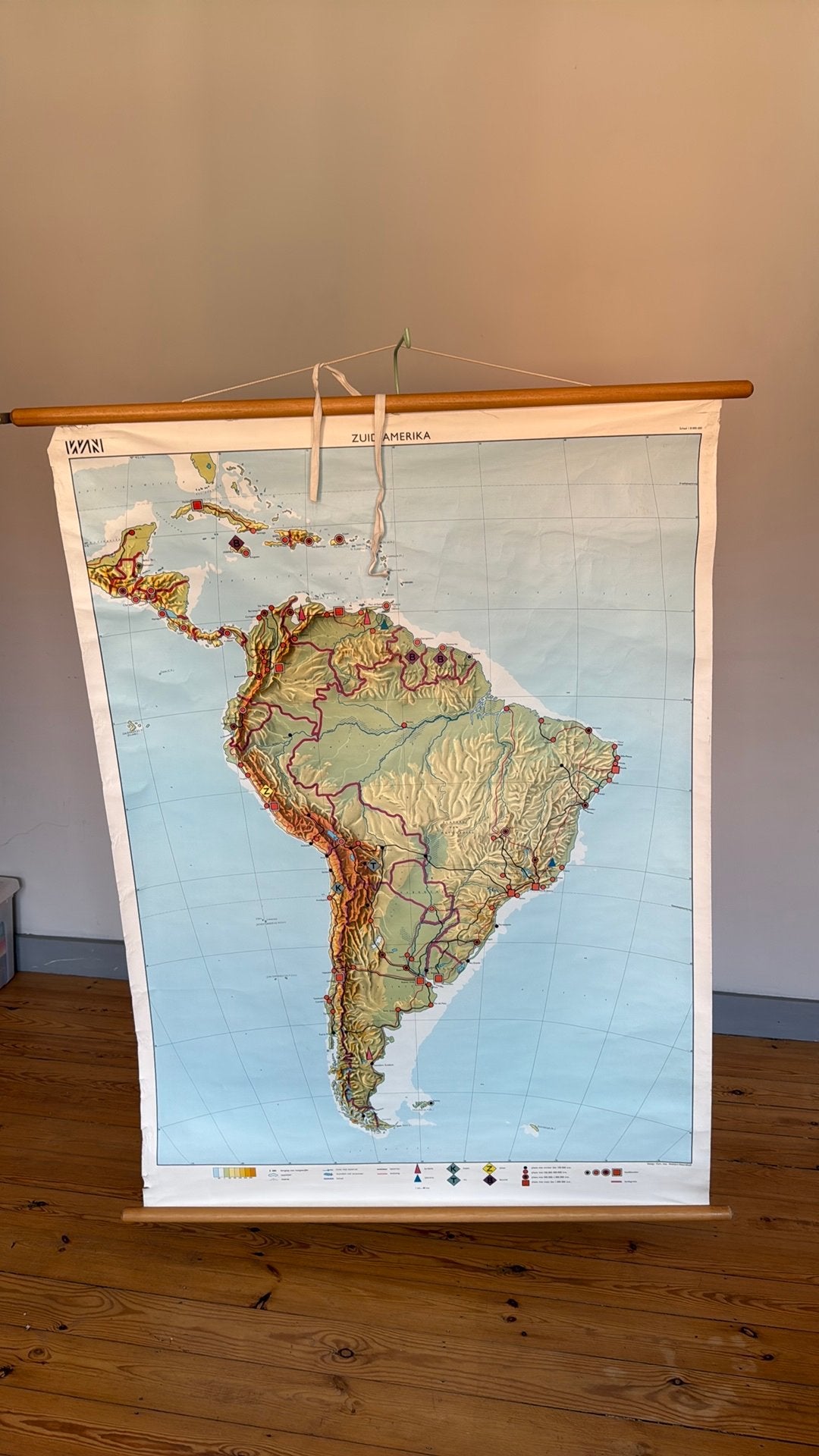 Oude schoolkaart Zuid Amerika, Antiek en Kunst, Ophalen
