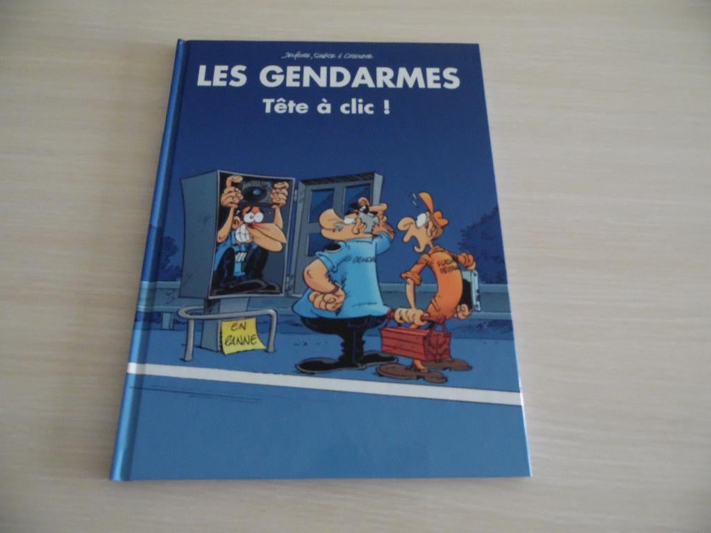 LES GENDARMES TÊTE À CLIC !    TOME 12, Enlèvement ou Envoi, Une BD, Comme neuf, Jenfevre