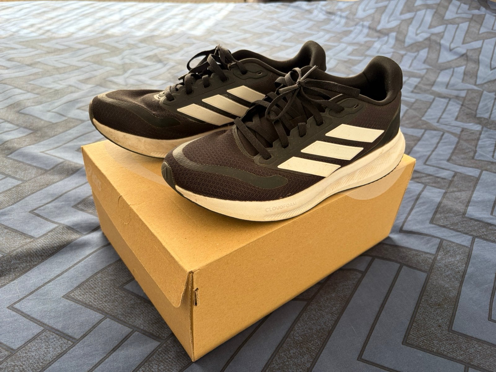 RUNFALCON 5 HARDLOOPSCHOENEN, Kleding | Heren, Schoenen, Ophalen, Zo goed als nieuw, Sportschoenen, Zwart