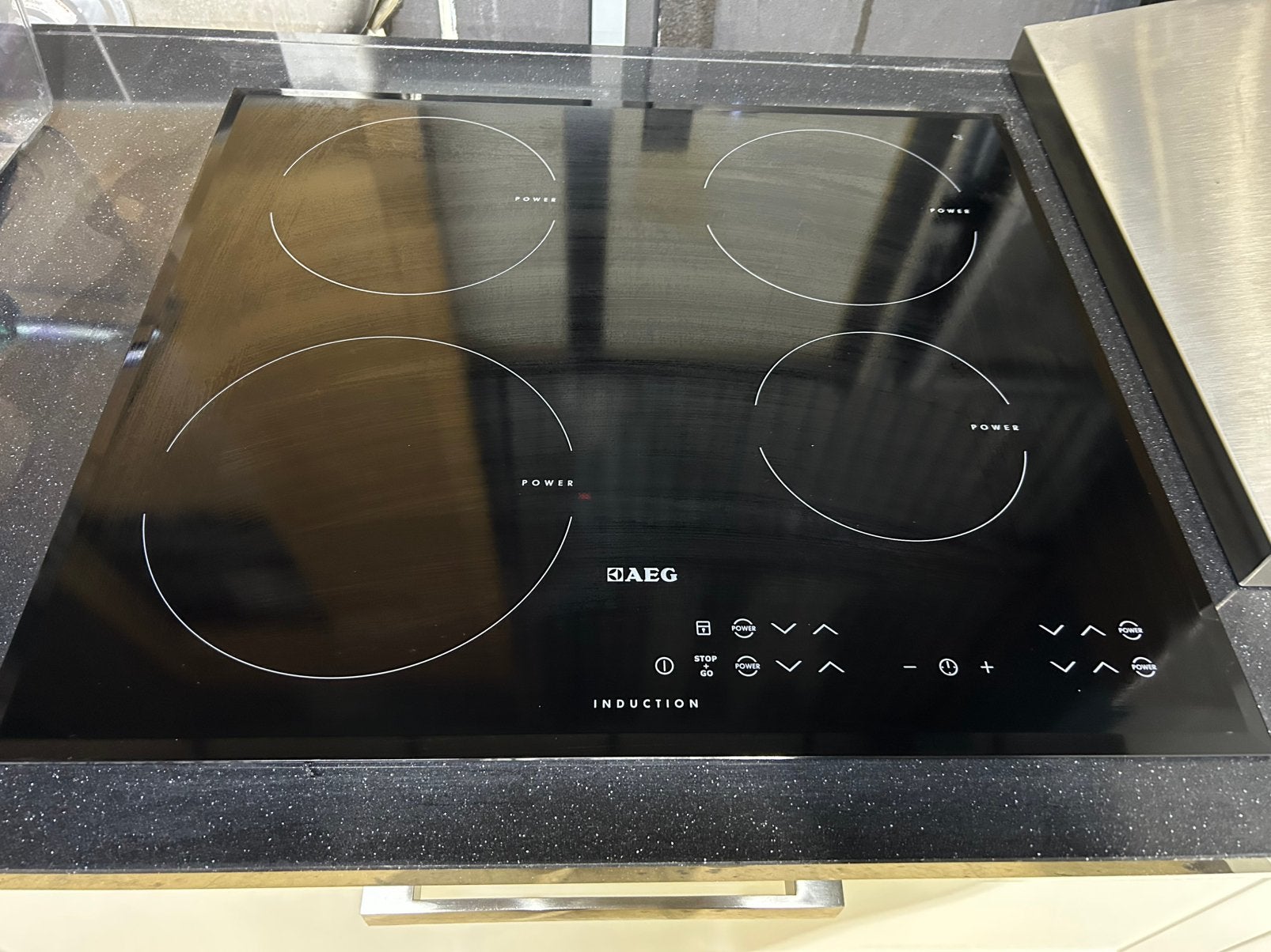 Prachtige AEG inductiekookplaat. Zeer goede conditie, Elektronische apparatuur, Ophalen, Zo goed als nieuw, Inductie