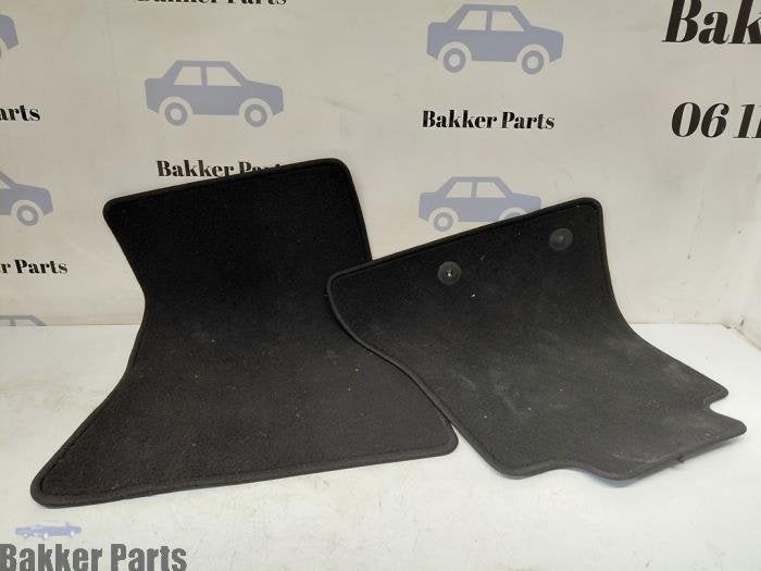 Kit tapis d'un Ford Usa Mustang, Autos : Pièces & Accessoires, Habitacle & Garnissage, Pièces américaines, Utilisé, 3 mois de garantie