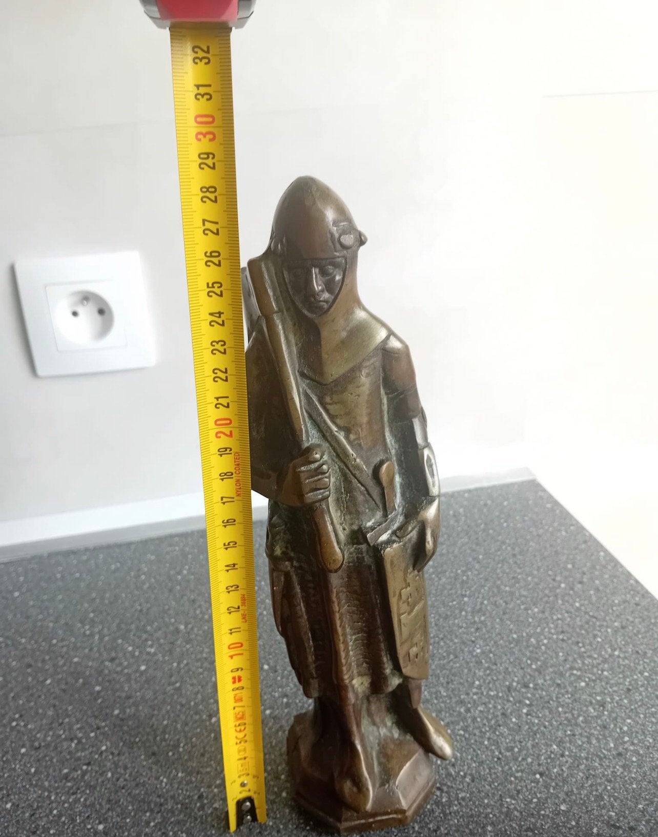 Groot bronzen beeld middeleeuwse krijger – 28 cm, Verzamelen, Lord of the Rings, Ophalen, Zo goed als nieuw