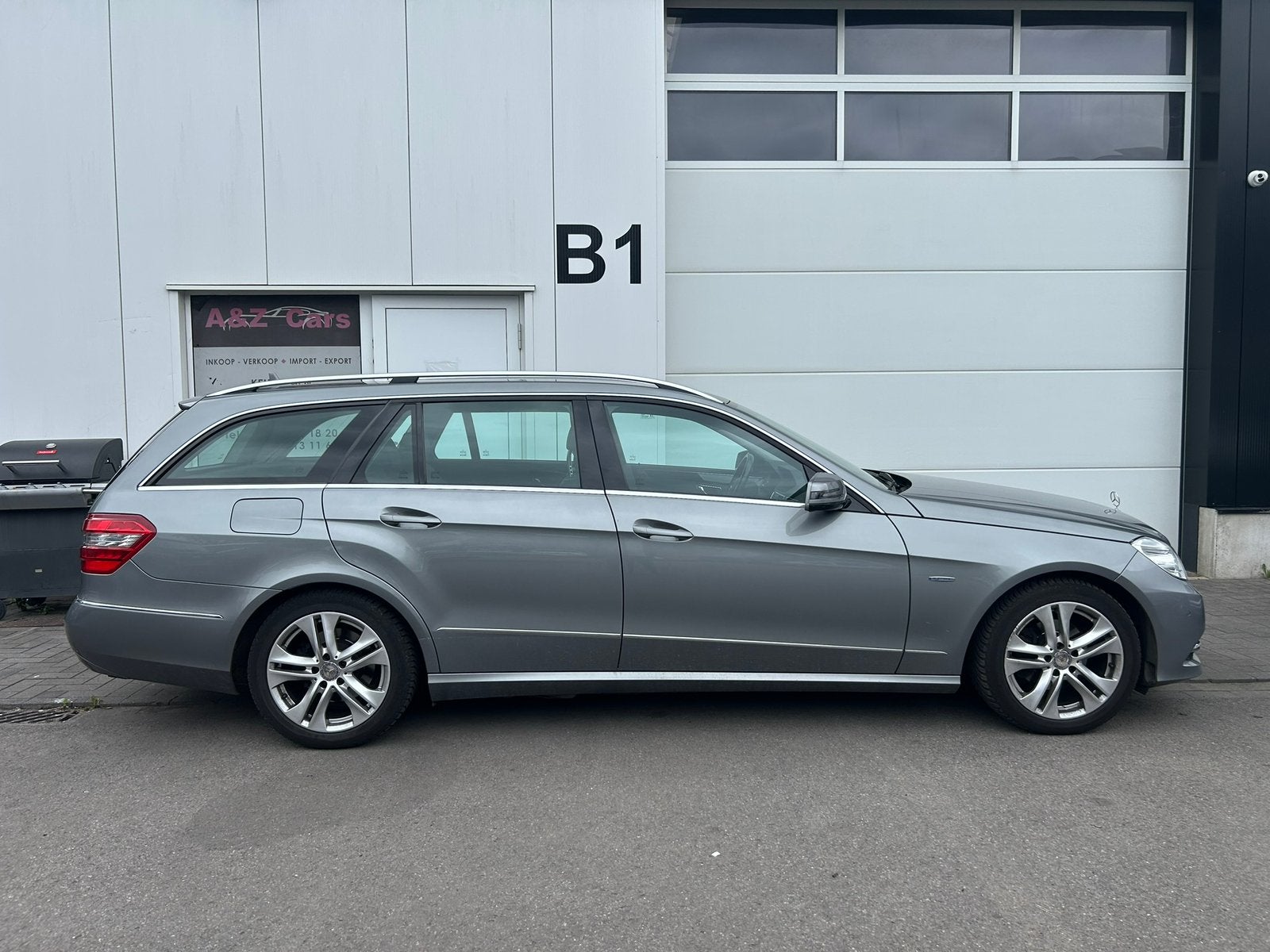 Mercedes E220CDI Avantgarde Automaat in perfecte staat, Autos, Cuir, Achat, Entreprise, Capteur de stationnement