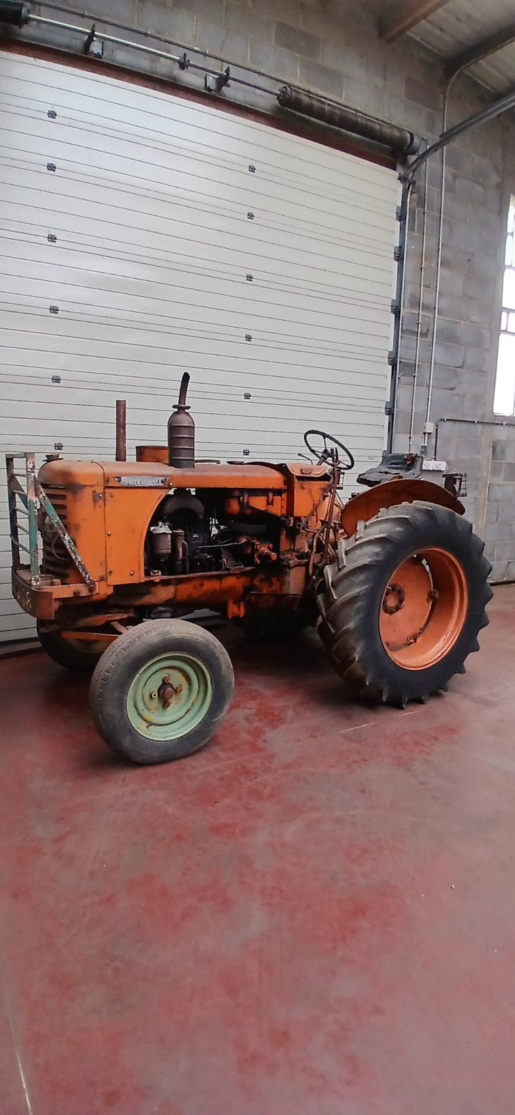 Renault tractor, Zakelijke goederen, Ophalen, Renault
