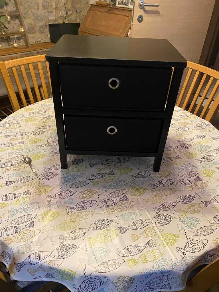 2 Tables de nuit, Maison & Meubles, Moins de 55 cm, Moins de 45 cm, Enlèvement, Utilisé