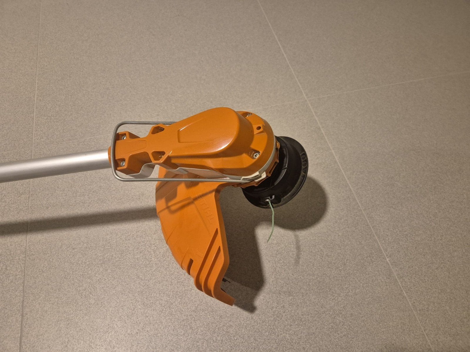 Grastrimmer stijl zonder batterij, Ophalen, Zo goed als nieuw, Accu, Sthil