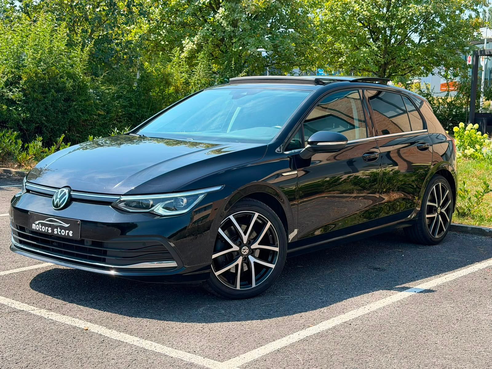 vw golf 8, Autos, Volkswagen, Achat, Euro 6, Entretenue par le concessionnaire, Toit panoramique