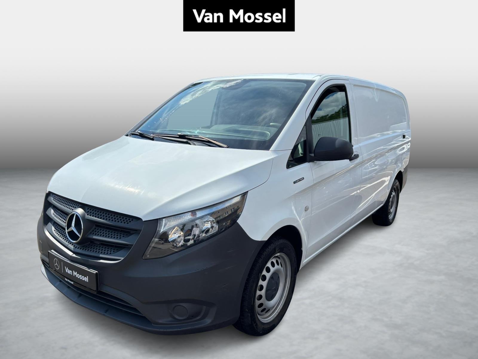 Mercedes-Benz eVito L2, Autos, Camionnettes & Utilitaires, https://public.car-pass.be/vhr/436cbd9f-3788-4058-b63c-8cdef53b144f