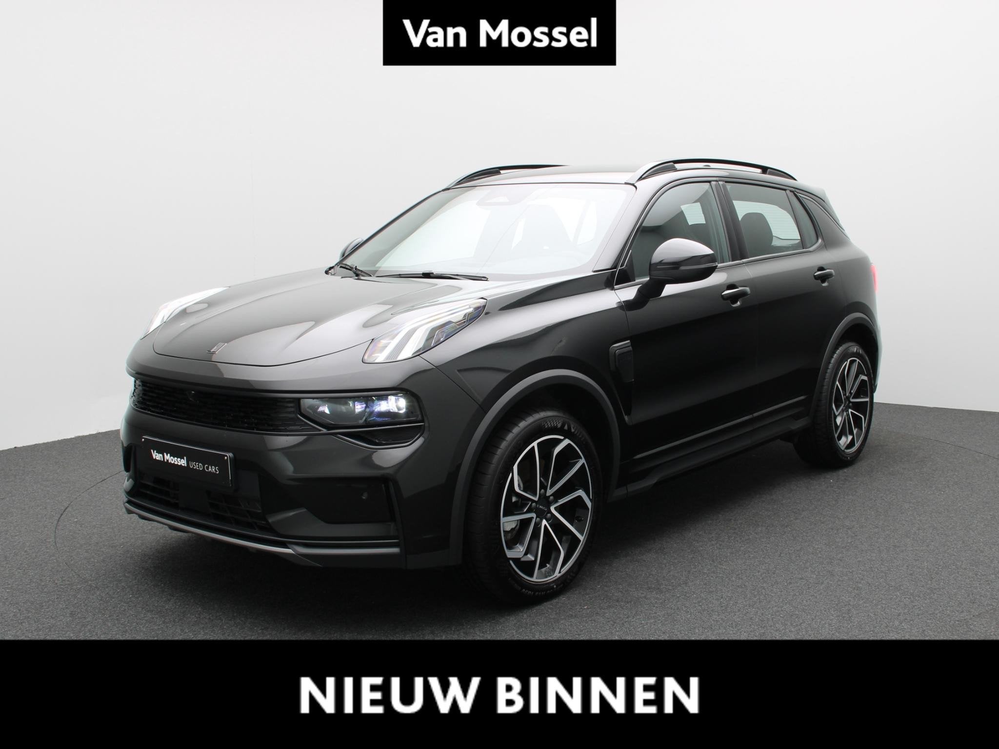 Lynk & Co 01 1.5 PHEV 206kW Core DCT | SOH 100% | Camera | P, Auto's, Stof, 4 cilinders, Lane Keeping Assist, Zwart