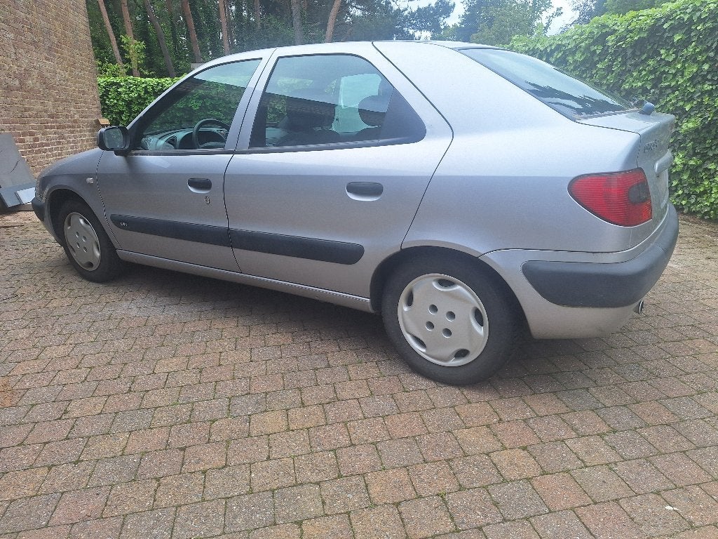 citroen xsara 1.4i amper 87000km  zeer goede staat, Auto's, Voorwielaandrijving, 4 deurs, Xsara, Zwart