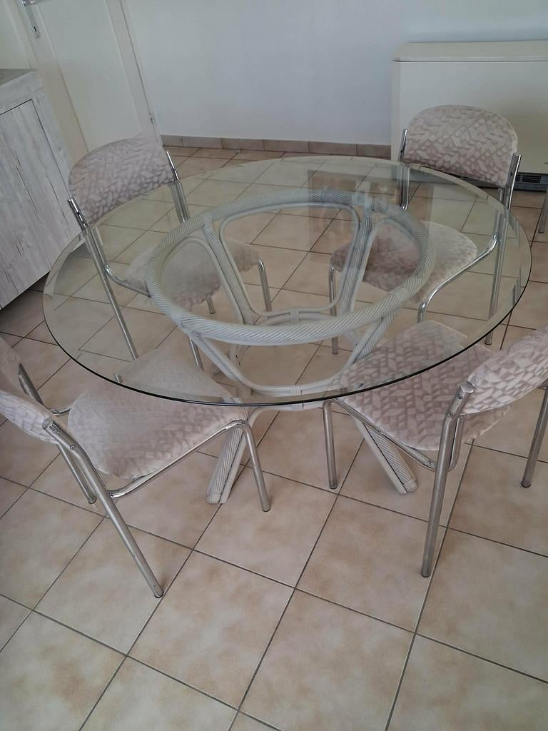 Eettafel, Rond, Verre, Enlèvement, Utilisé