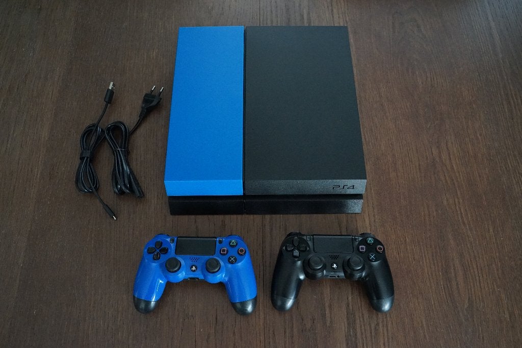 PS4 – CUH-1116B Jet Black 1TB, Avec disque dur, Enlèvement ou Envoi, Utilisé, 1 TB