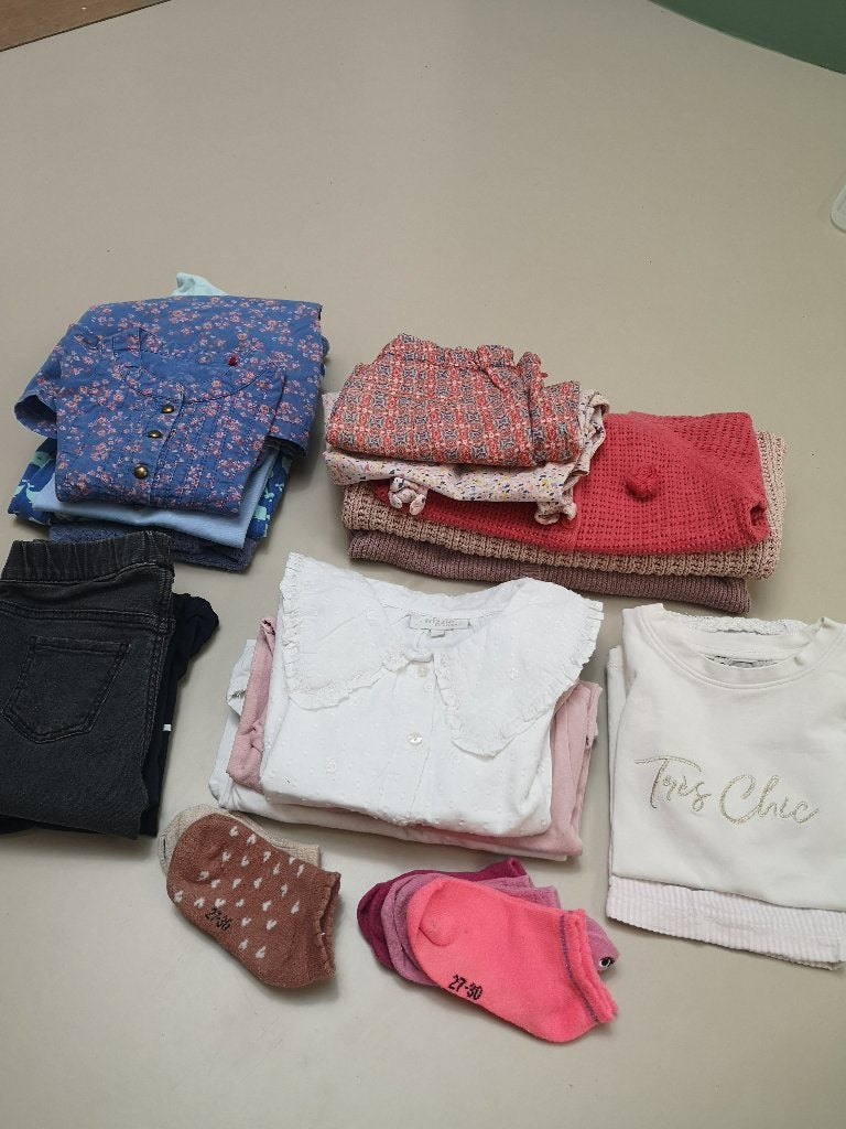 Set meisjeskledij maat 98-104, Ophalen, Gebruikt, Meisje