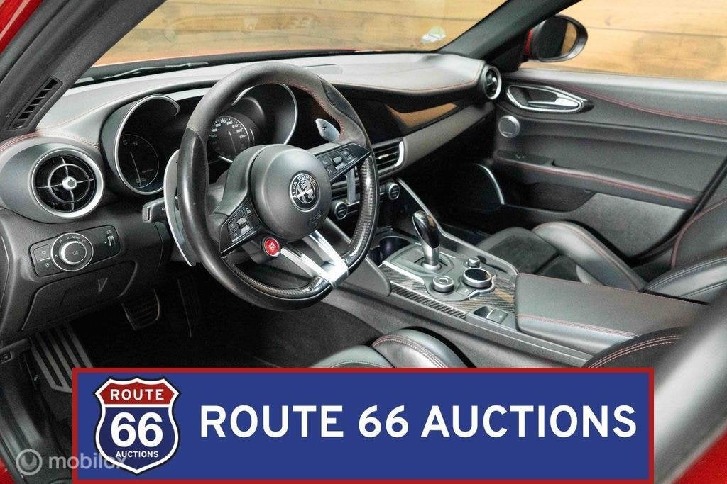 Alfa Romeo Giulia Quadrifoglio | 2019 | Route 66 Auctions, Auto's, Alfa Romeo, Gebruikt, Zwart, Bedrijf, Handgeschakeld