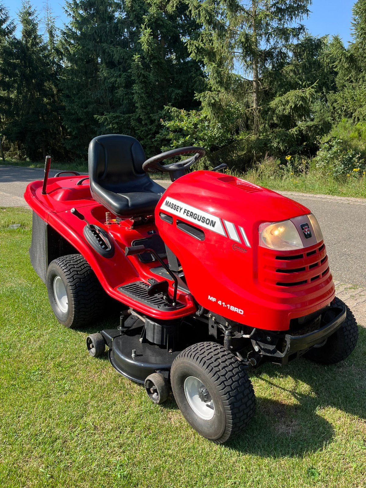 Massey Ferguson zitmaaier, Enlèvement, Utilisé, Démarrage électrique, 90 à 120 cm