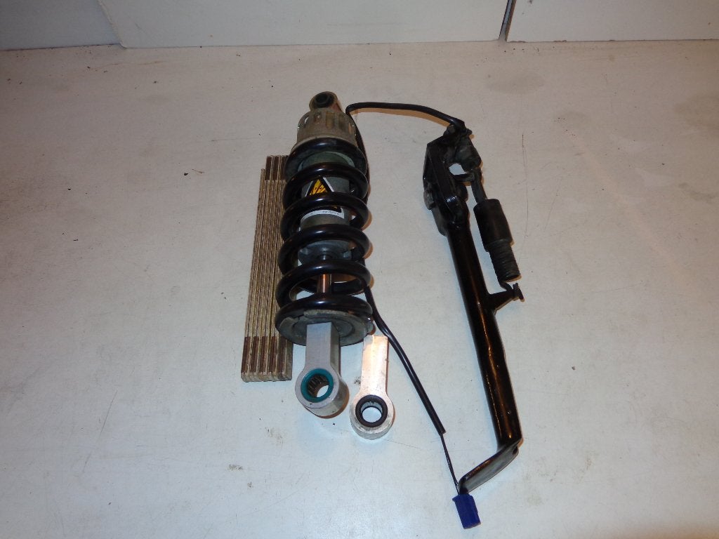 fz6 fazer kit pour surbaisser la moto, Motos, Enlèvement, Révisé
