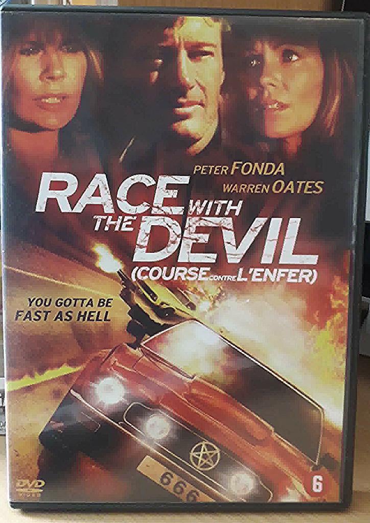 DVD Course contre l'enfer / Race with the devil, CD & DVD, DVD | Classiques, Enlèvement, Comme neuf, Horreur