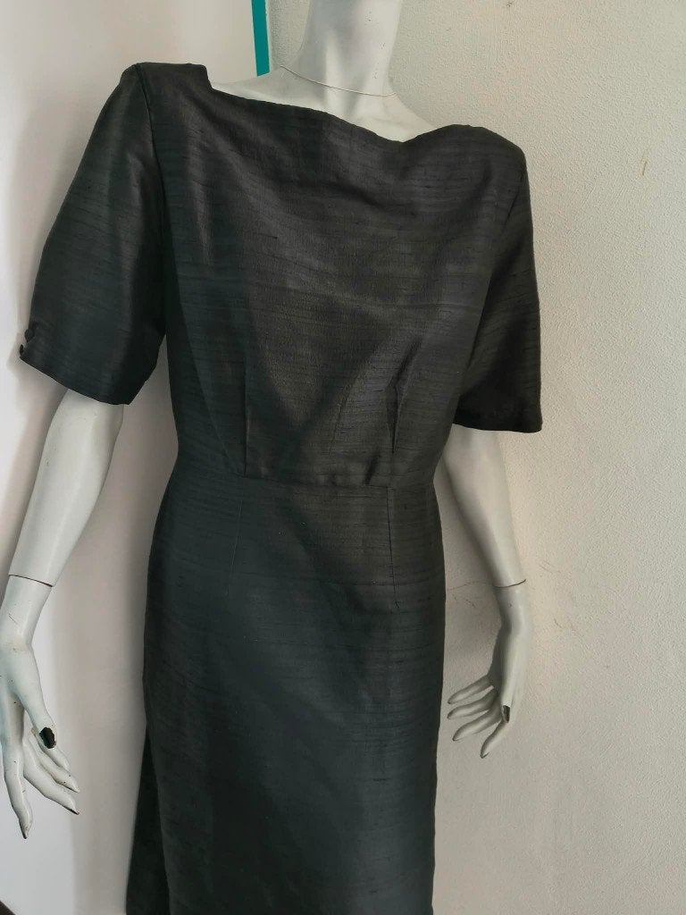 Petite robe noire en soie S, Vêtements | Femmes, Enlèvement ou Envoi, Porté, Noir, Au-dessus du genou